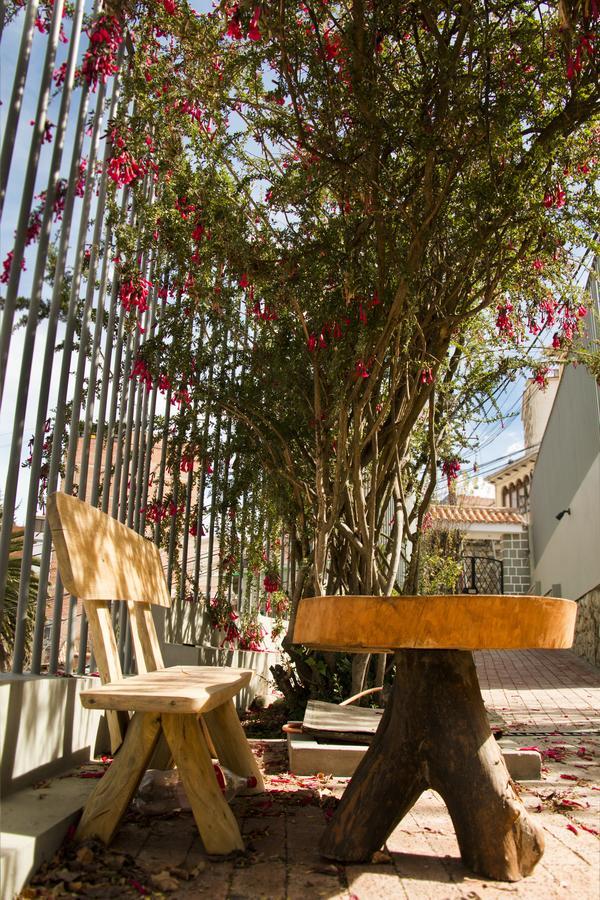 Qhini Hotel Boutique لاباز المظهر الخارجي الصورة